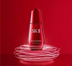 SK-IIの美容液の使い方や注意点│順番や価格、良い口コミ・悪い口コミや一本で何か月使えるかなどを解説しています