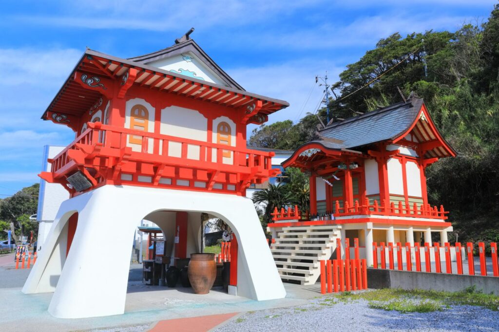 【鹿児島県】初詣におすすめ！2025年巳年の今年お参りしたい弁財天様や蛇神様・金運アップの神社やパワースポット一覧│神社名・アクセス・ご利益・注意点・御守り