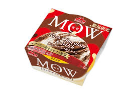 ビエネッタロスを救う！MOW(モウ) リッチチョコ＆ミルクで再現する幻のアイスケーキ体験│似ている点共通点や販売店・実食感想まとめ