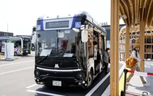 【大阪・関西万博】体験談！東ゲートから西ゲートへのシャトルバス乗ってみてわかったこと完全ガイド│運行時間や感覚、活用法などを体験談をご紹介！