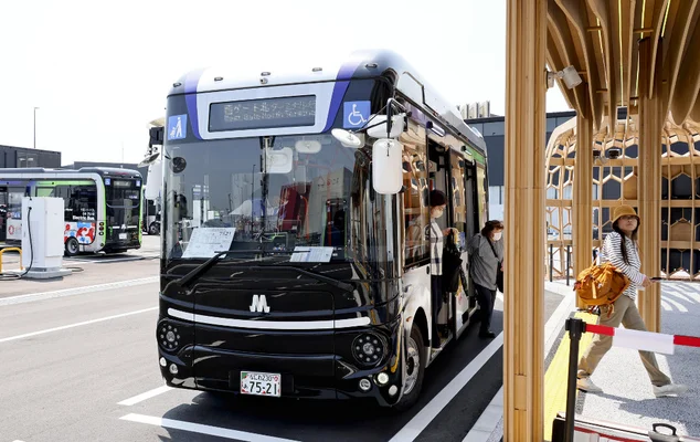 【大阪・関西万博】体験談！東ゲートから西ゲートへのシャトルバス乗ってみてわかったこと完全ガイド│運行時間や感覚、活用法などを体験談をご紹介！