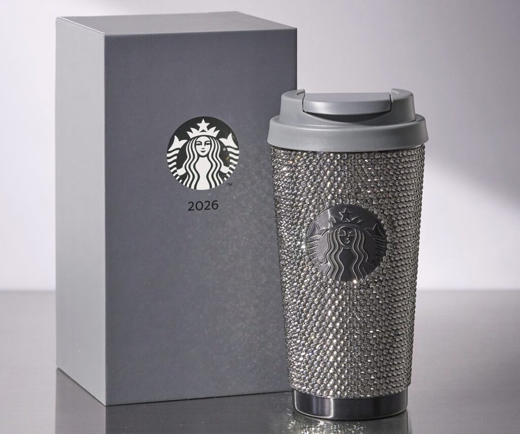 【スターバックス福袋2026】スタバ福袋、今年はいつ発売?11月4日からオンラインでスタート!トートバッグやコーヒー豆チケット等、気になる中身や予約購入方法や口コミなどのネタバレ情報まとめ│予約期間・口コミなど徹底解説【スタバ】